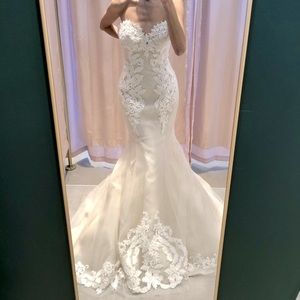 NEW Designer Ines di Santo Wedding Gown - Bridal Size 6